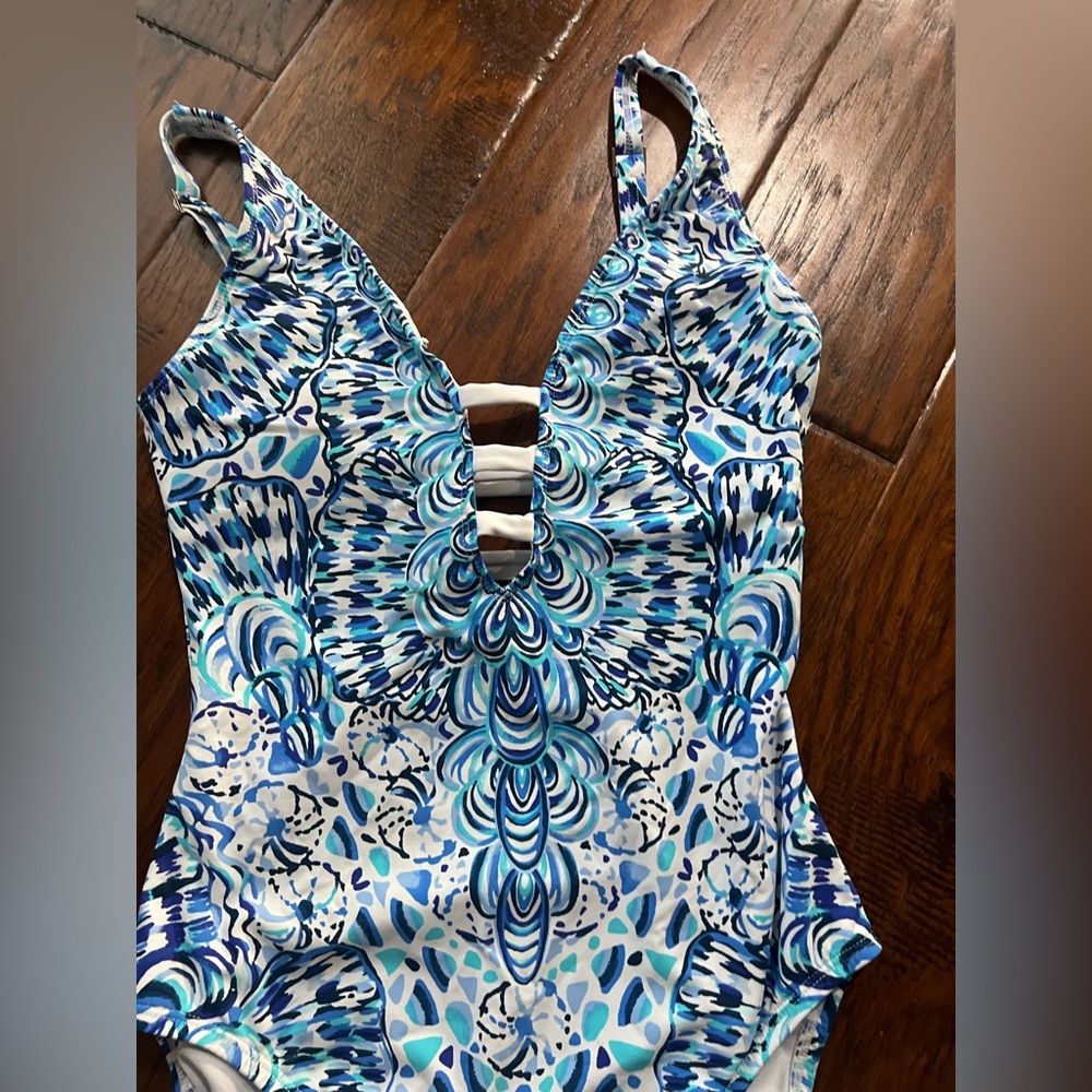 Lilly Pulitzer jasper swimsuit one piece size 2